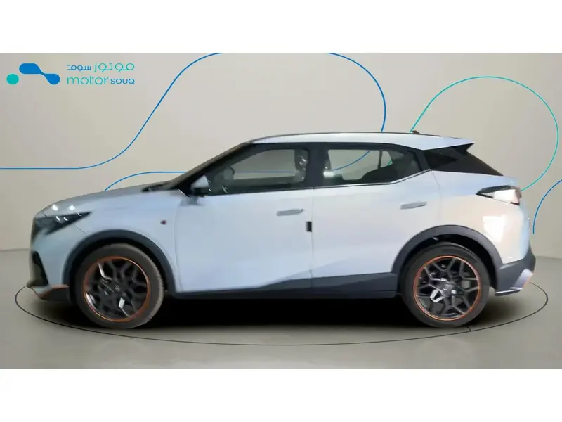 Discover undefined undefined Exterior Interior Images.Find all aspects and details of cars.