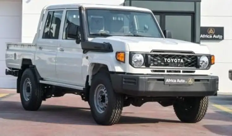 toyota land-cruiser-70 image Toyota Land Cruiser 70 LC79 DC 4.5L V8 MT YM 2024