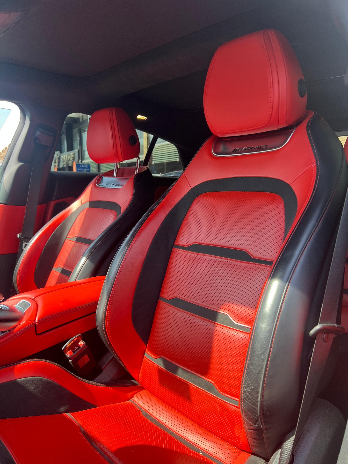 مرسيدس بنز جي تي اس 2021