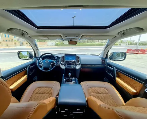 Toyota Land Cruiser 4.0L GXR GT 2021