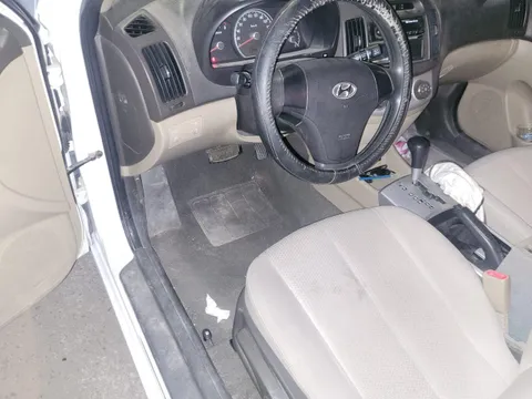 Discover undefined undefined Exterior Interior Images.Find all aspects and details of cars.