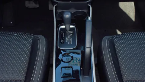 Discover undefined undefined Exterior Interior Images.Find all aspects and details of cars.