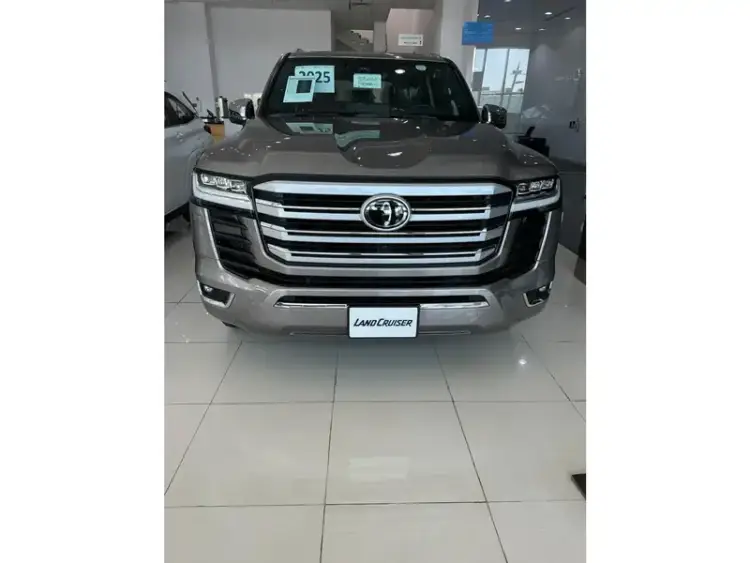 toyota toyota-land-cruiser image Toyota Land Cruiser Wagon 2025