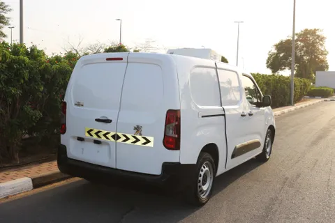 Peugeot Partner 1.6L Long (Petrol) 2020