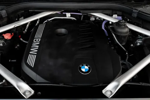 Discover undefined undefined Exterior Interior Images.Find all aspects and details of cars.