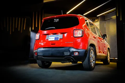 Discover undefined undefined Exterior Interior Images.Find all aspects and details of cars.