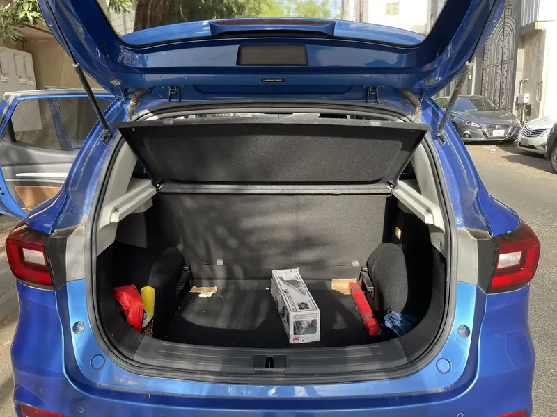 Discover undefined undefined Exterior Interior Images.Find all aspects and details of cars.