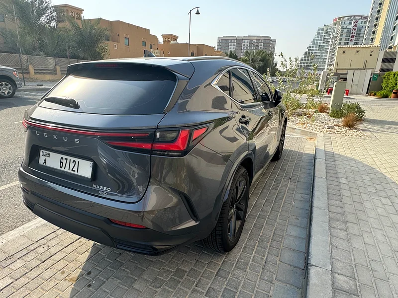 لكزس NX 2022