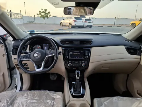 Nissan Rogue 2020