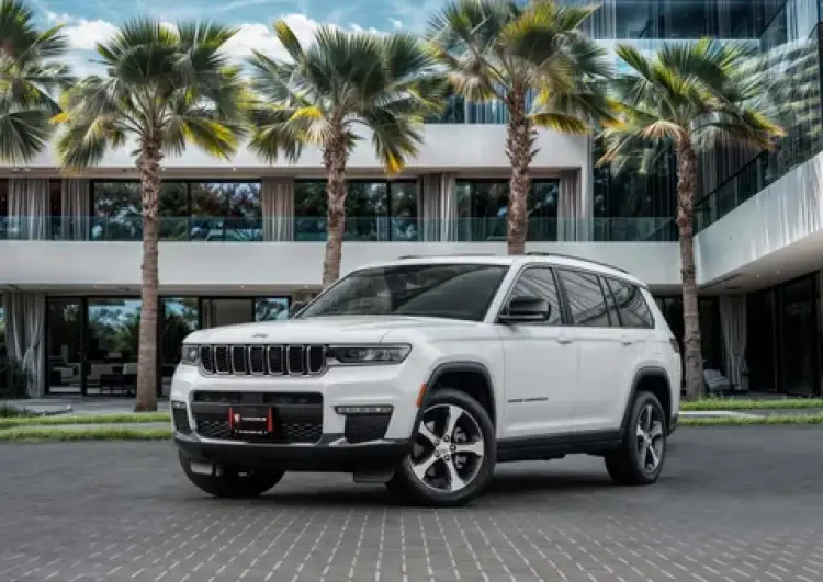 jeep grand-cherokee image Jeep Grand Cherokee 2023