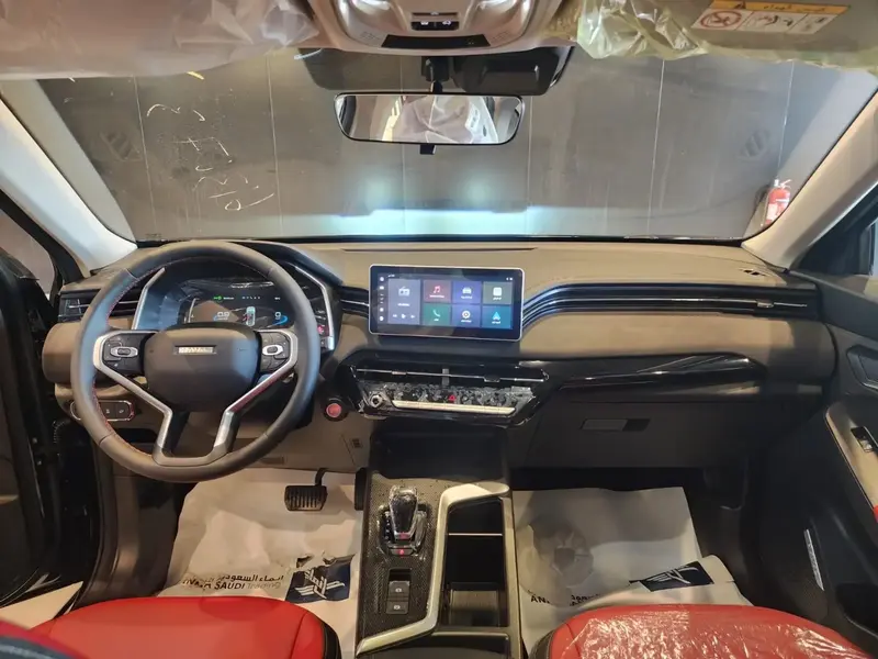 Discover undefined undefined Exterior Interior Images.Find all aspects and details of cars.