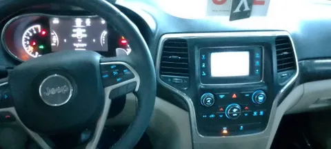 Discover undefined undefined Exterior Interior Images.Find all aspects and details of cars.
