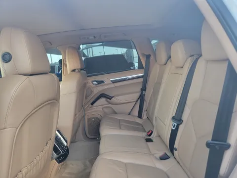 Porsche Cayenne S 2013