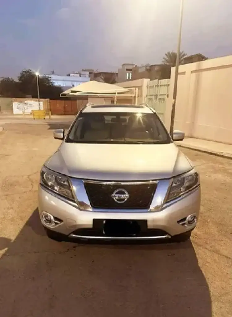 nissan pathfinder image Nissan Pathfinder 2013