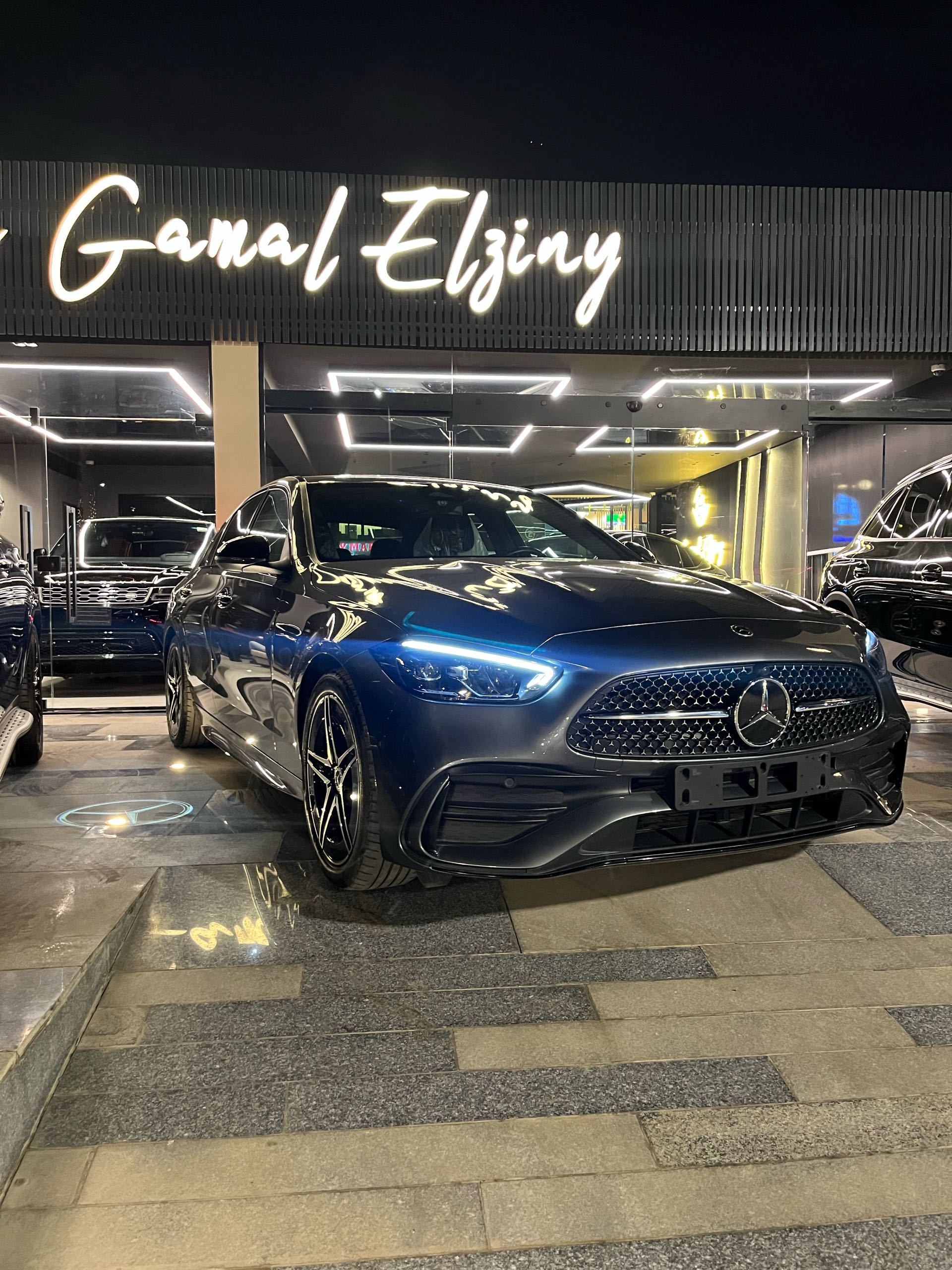 مرسيدس بنز C Class 2024