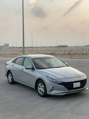 Hyundai Elantra 2021