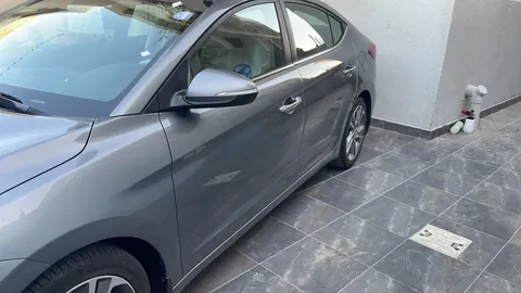 Hyundai Elantra 2017