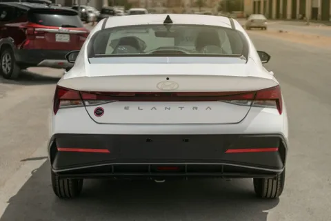 Discover undefined undefined Exterior Interior Images.Find all aspects and details of cars.