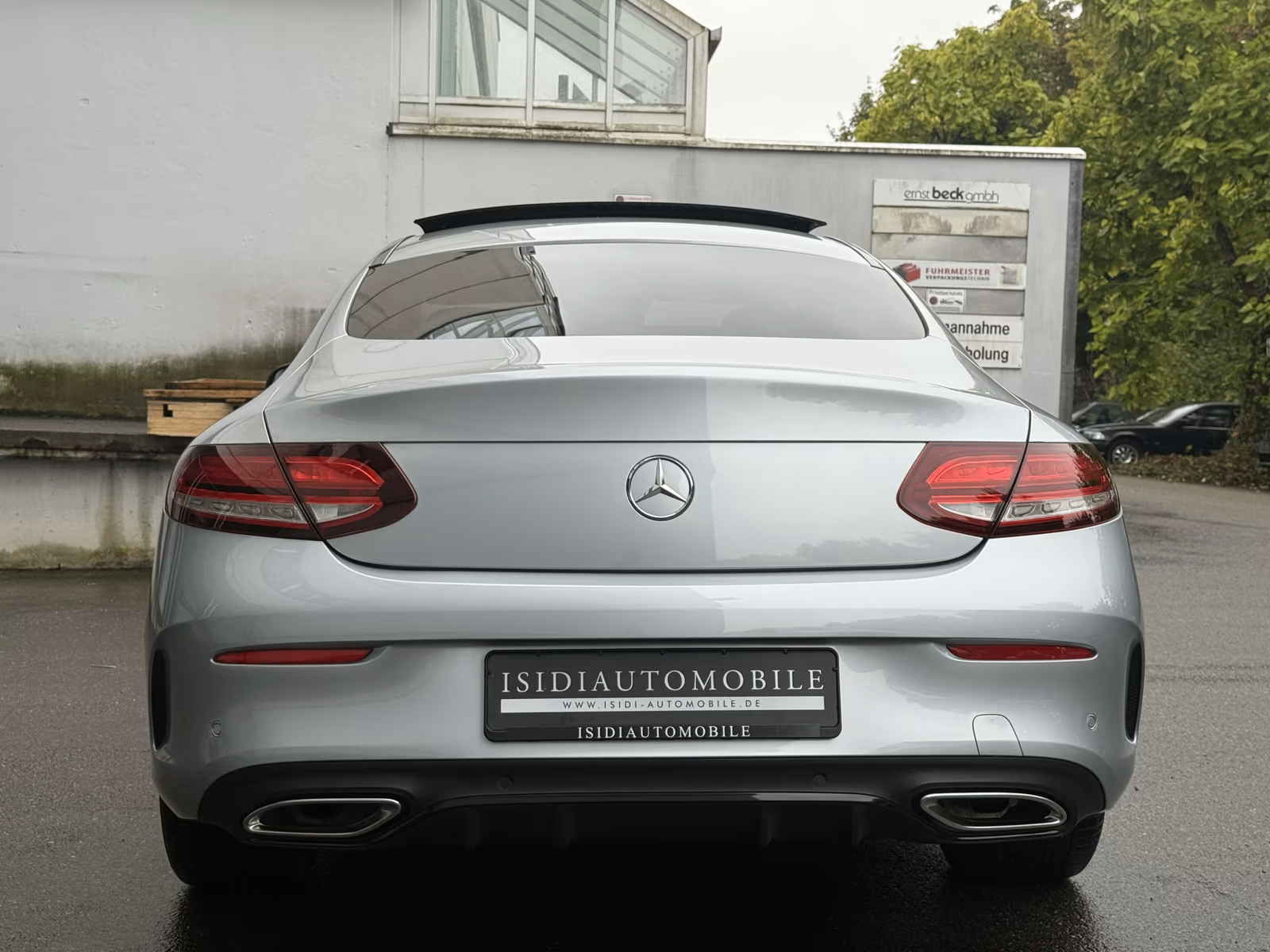 مرسيدس بنز C Class 2024