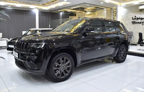 Discover undefined undefined Exterior Interior Images.Find all aspects and details of cars.