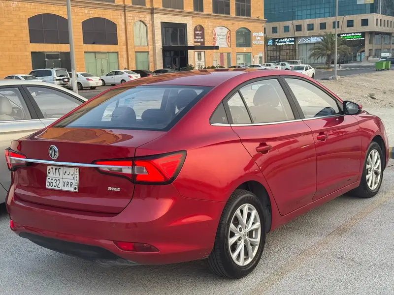 MG 5 2022