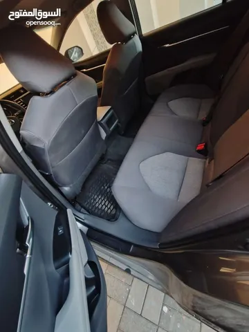 Toyota Camry 2.5L LE HEV (215 HP) 2020