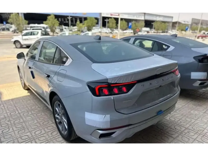 Discover undefined undefined Exterior Interior Images.Find all aspects and details of cars.