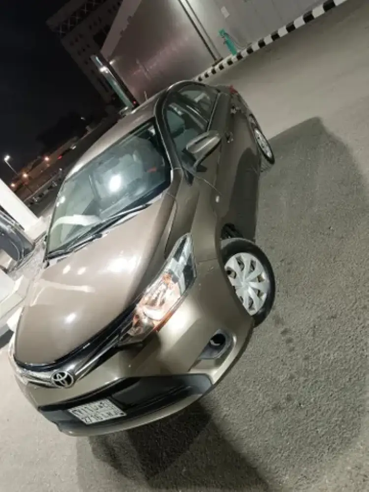 toyota toyota-yaris image Toyota Yaris 2016