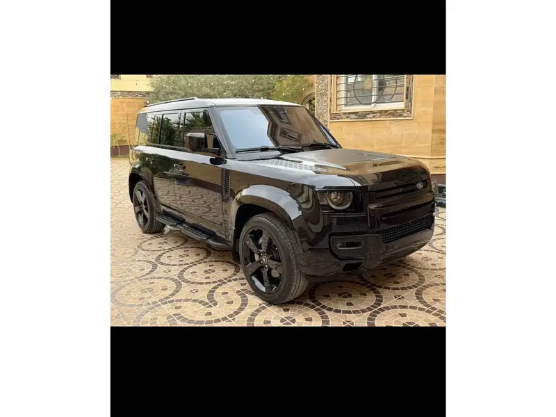 landrover land-rover-defender image Land Rover Defender 2020