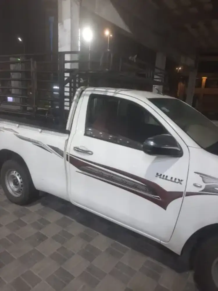 toyota toyota-hilux image Toyota Hilux 2018