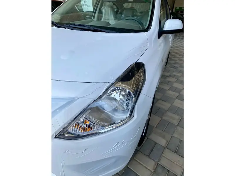 Discover undefined undefined Exterior Interior Images.Find all aspects and details of cars.