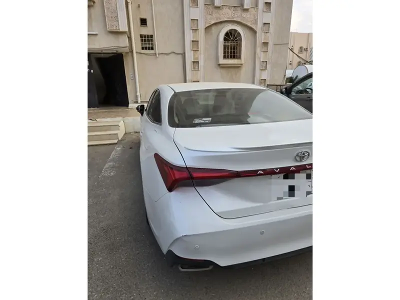 Discover undefined undefined Exterior Interior Images.Find all aspects and details of cars.