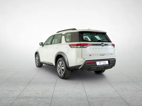 Nissan Pathfinder 3.5L S 4WD 2024