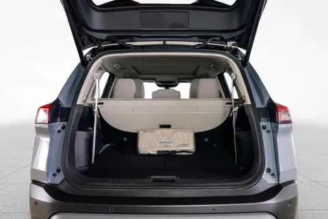 Nissan X-Trail 2.5 SV 4WD (7-Seater) 2025