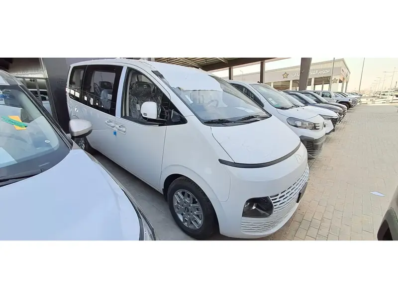Hyundai Staria 2025
