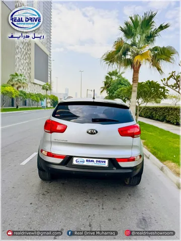 Discover undefined undefined Exterior Interior Images.Find all aspects and details of cars.