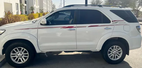 Toyota Fortuner 4.0L (4X4) 2015