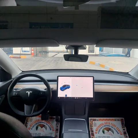 Tesla Model Y Standard Range 2023