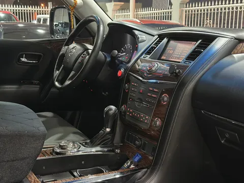 Discover undefined undefined Exterior Interior Images.Find all aspects and details of cars.