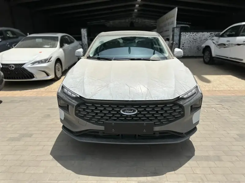 Ford Taurus 2025