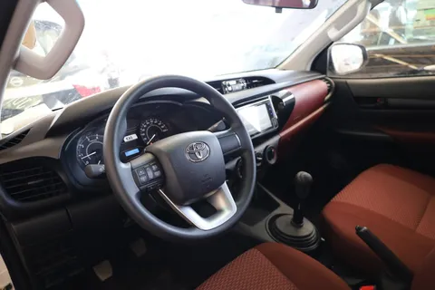 New Toyota Hilux 2.4L GL 2 Double Cab M/T 4x4 2023