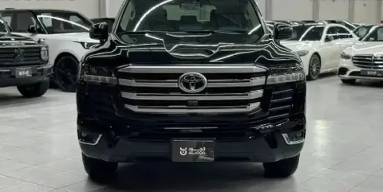 toyota toyota-land-cruiser image Toyota Land Cruiser 2024