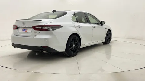 Toyota Camry 2023