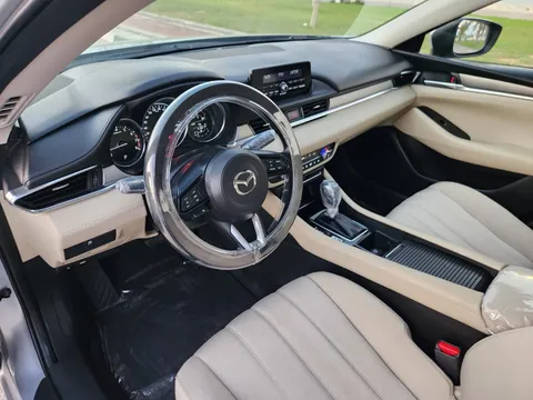 Discover undefined undefined Exterior Interior Images.Find all aspects and details of cars.