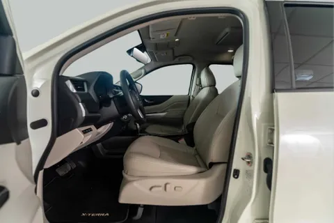 Nissan Xterra 2.5L Platinum 4WD 2021