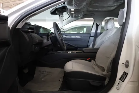 New Ford Taurus 2.0L EcoBoost Ambient  2023