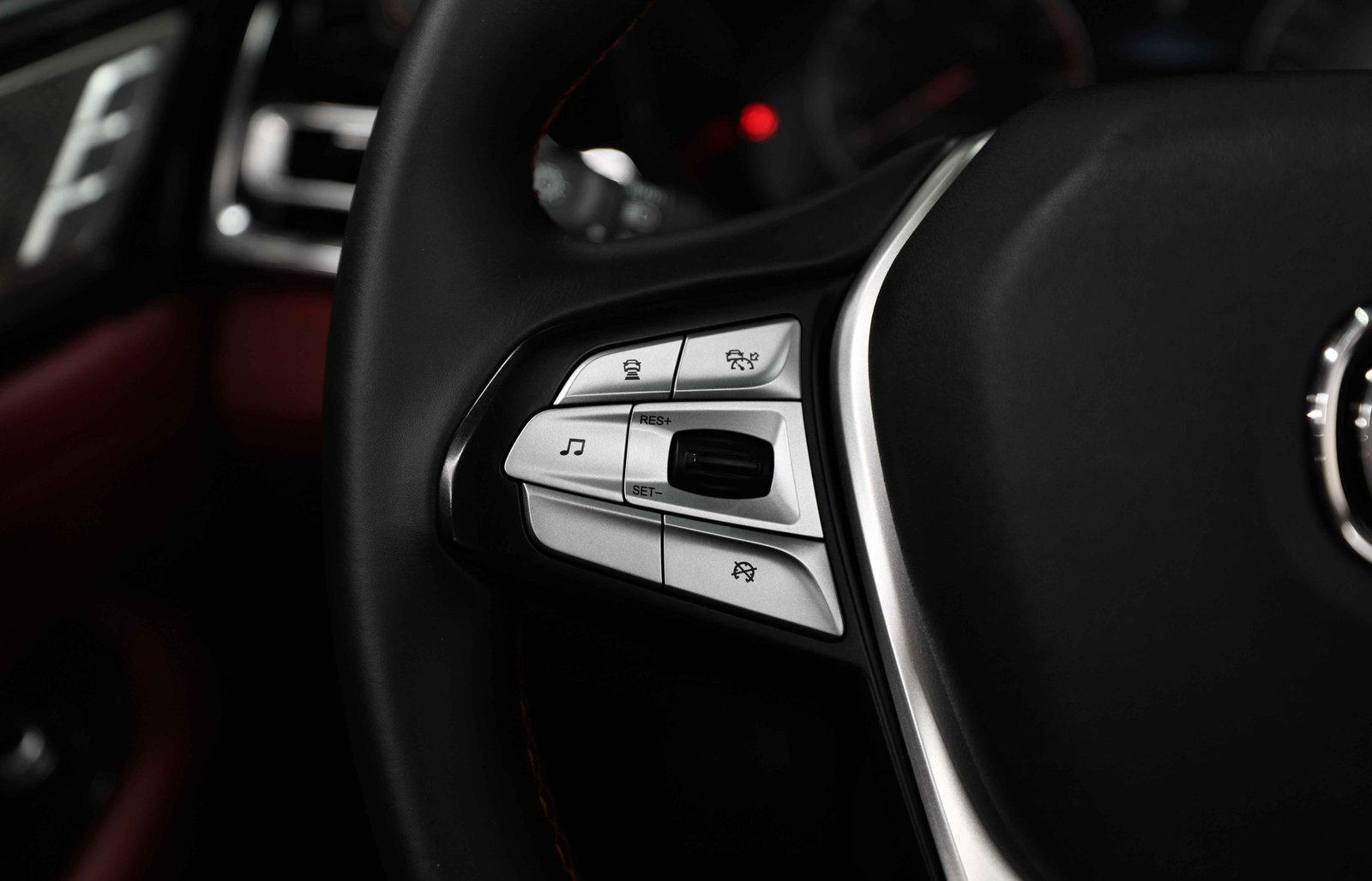 GCC | CS85 | 1,200 AED Monthly | Free Insurance and Registration