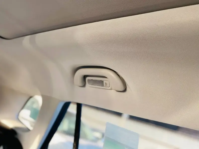 Discover undefined undefined Exterior Interior Images.Find all aspects and details of cars.