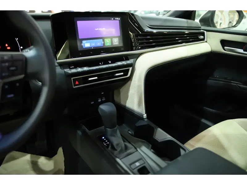Toyota Camry 2025