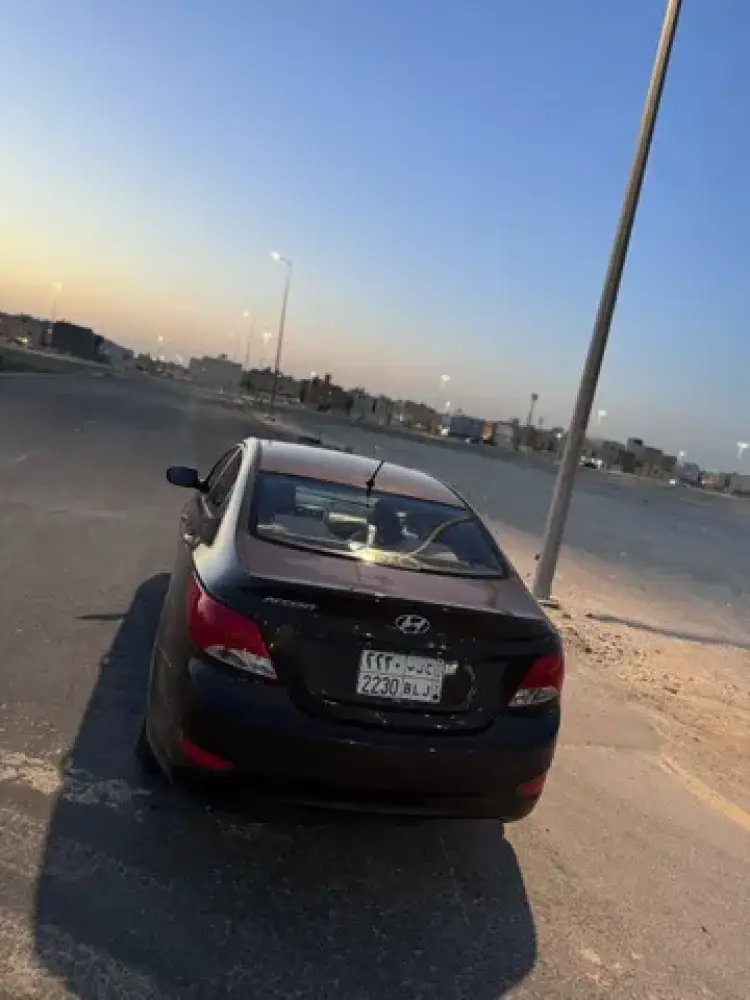 hyundai hyundai-accent image Hyundai Accent 2016